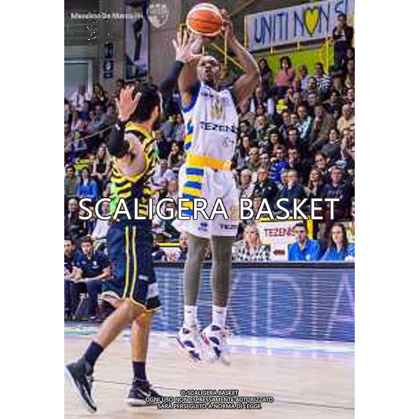 Tezenis - Ambalt Recanati