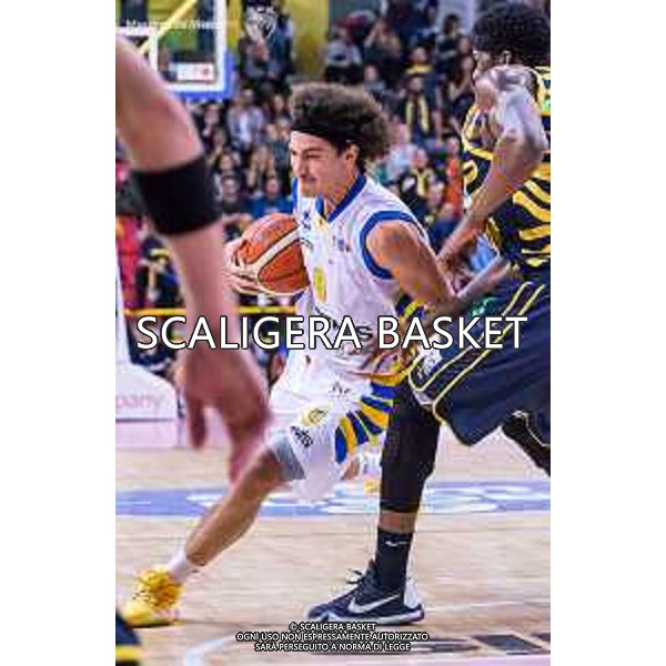 Tezenis - Ambalt Recanati