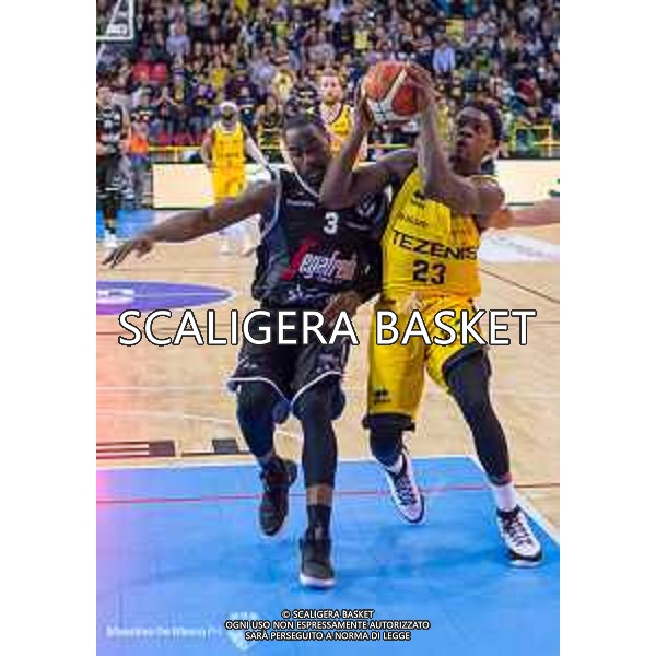 Tezenis - Segafredo Bologna