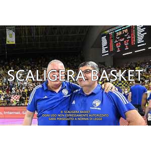 Tezenis Verona - OWW Udine - Gara 4 . Paolo Cannas e coach Ramagli