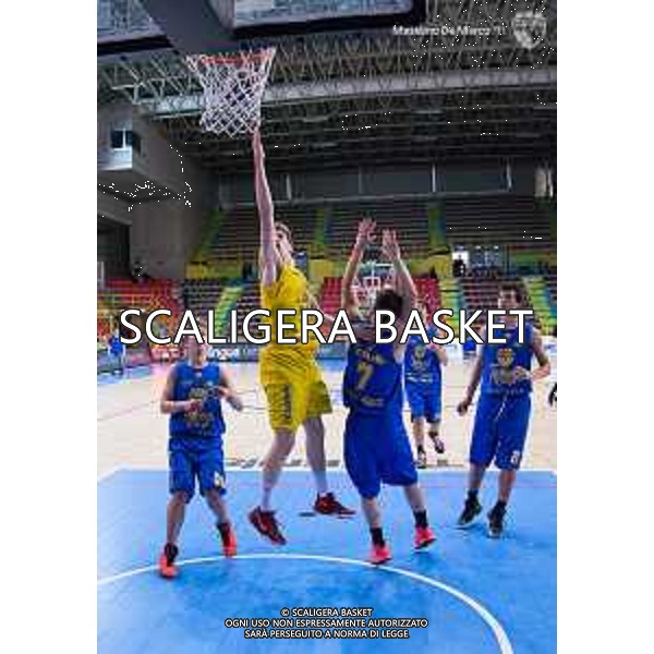 Finale High School Cup
