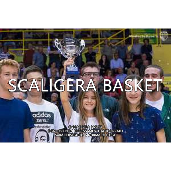 Finale High School Cup