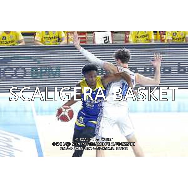 BASKET A1 VERONA VS TREVISO CAPPELLETTI