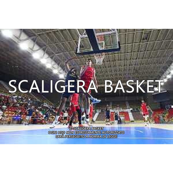 AMICHEVOLE. TEZENIS CREMONA