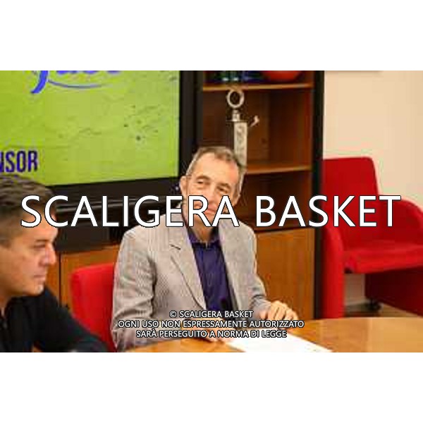 SCALIGERA BASKET DEVOE
