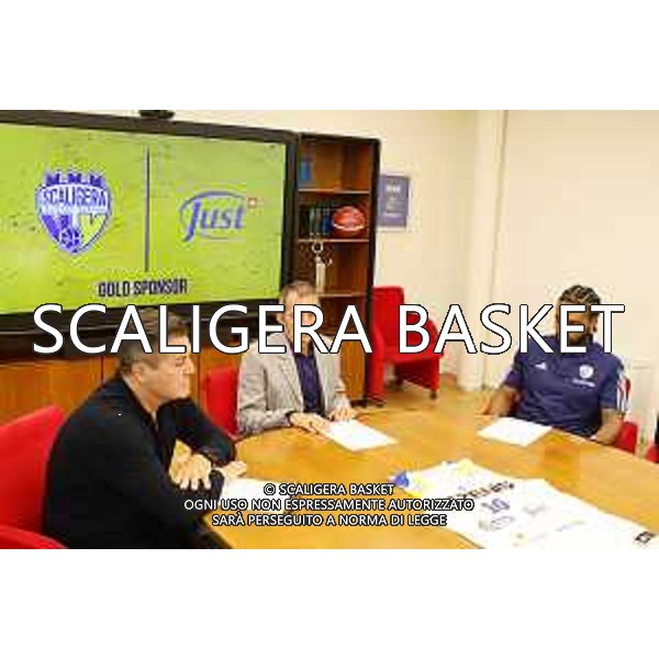 SCALIGERA BASKET DEVOE