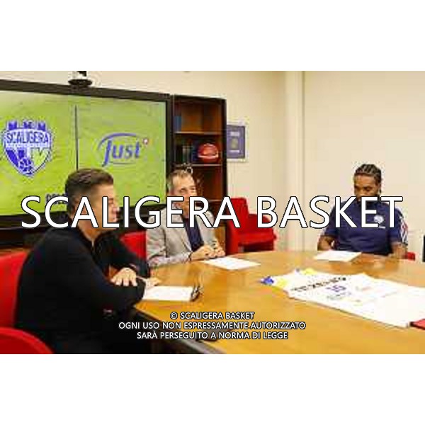 SCALIGERA BASKET DEVOE