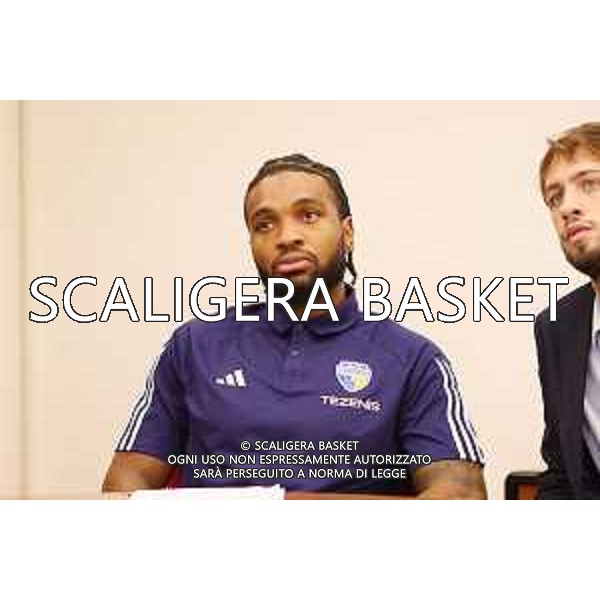 SCALIGERA BASKET DEVOE