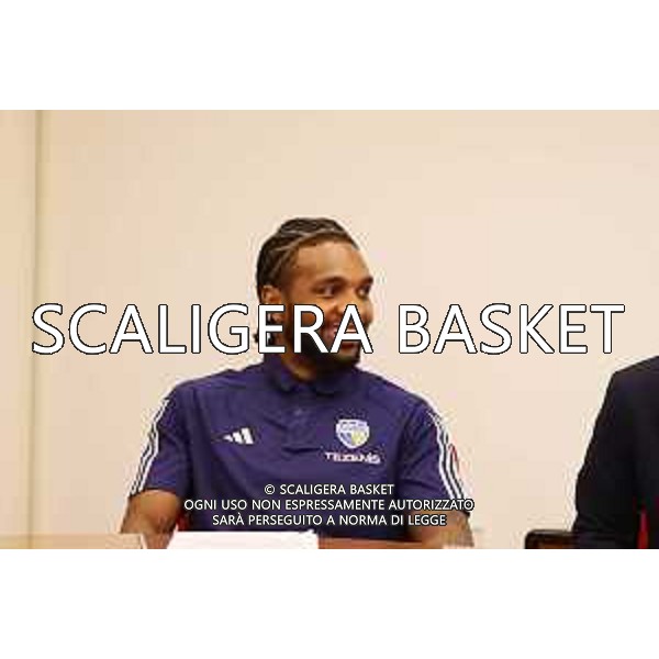 SCALIGERA BASKET DEVOE