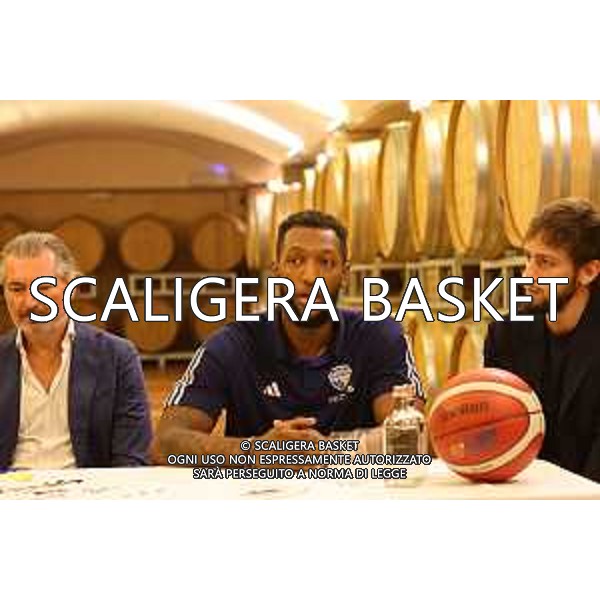 Scaligera Basket Tezenis conferenza stampa di presentazione del giocatore Kamari Murphy.