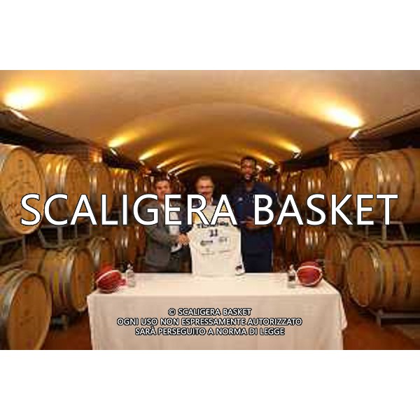 Scaligera Basket Tezenis conferenza stampa di presentazione del giocatore Kamari Murphy.