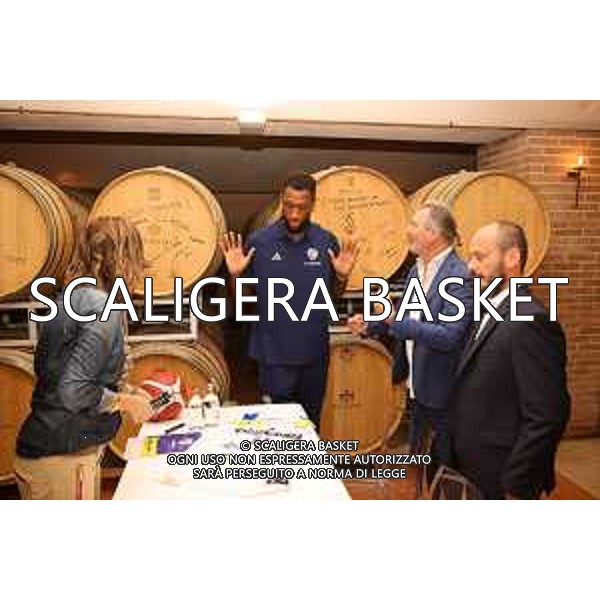 Scaligera Basket Tezenis conferenza stampa di presentazione del giocatore Kamari Murphy.