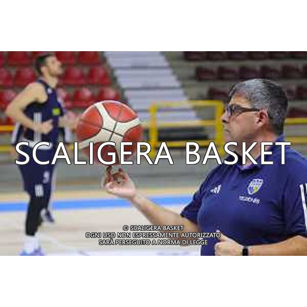 TEZENIS SAVERIO BARTOLI PRIMO ALLENAMENTO