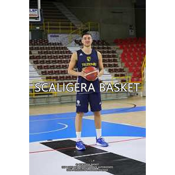 22-11-23 SAVERIO BARTOLI PRIMO ALLENAMENTO