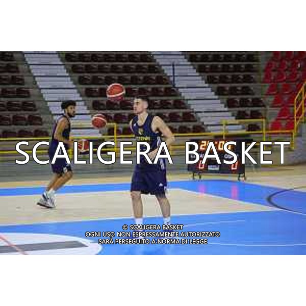 22-11-23 SAVERIO BARTOLI PRIMO ALLENAMENTO