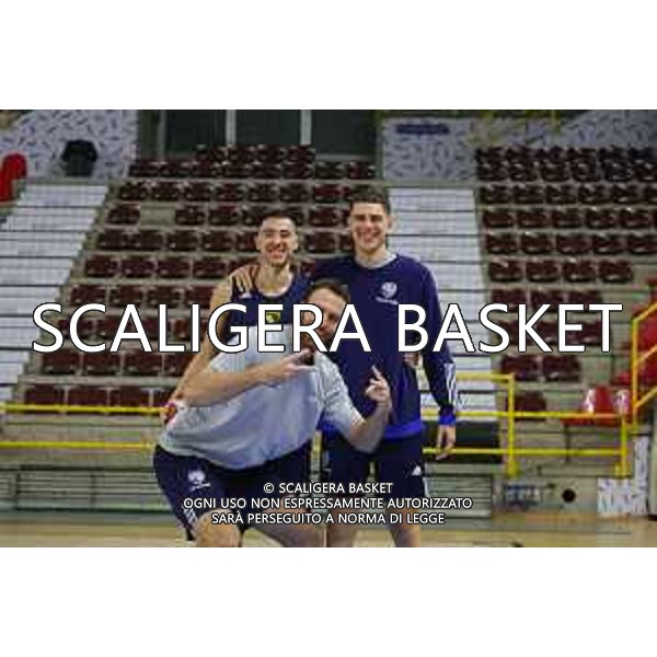 22-11-23 SAVERIO BARTOLI PRIMO ALLENAMENTO
