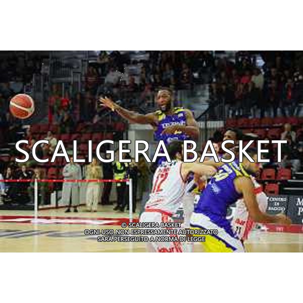Campionato Basket A2 Cento vs Tezenis