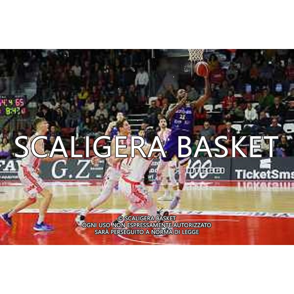 Campionato Basket A2 Cento vs Tezenis