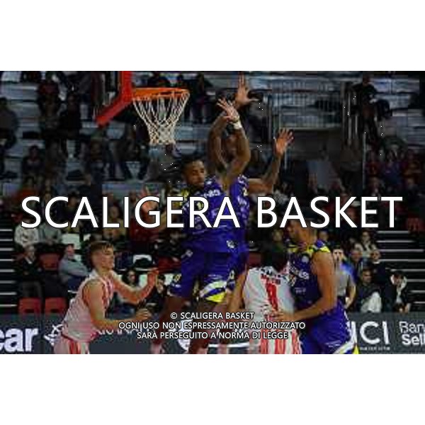 Campionato Basket A2 Cento vs Tezenis
