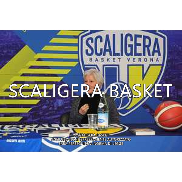 PRESENTAZIONE LIBRO SYLVESTER GRAY SCALIGERA BASKET