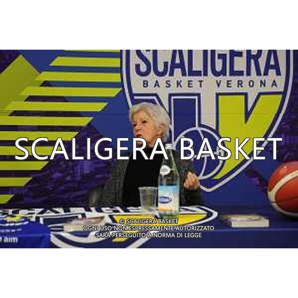 PRESENTAZIONE LIBRO SYLVESTER GRAY SCALIGERA BASKET