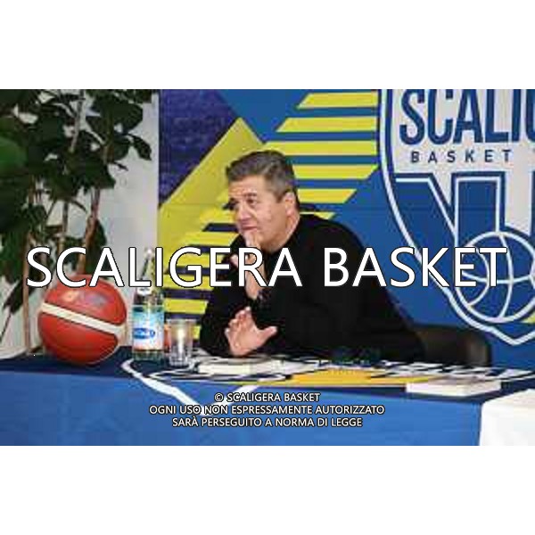 PRESENTAZIONE LIBRO SYLVESTER GRAY SCALIGERA BASKET