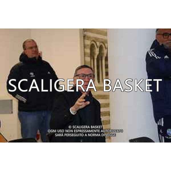 PRESENTAZIONE LIBRO SYLVESTER GRAY SCALIGERA BASKET