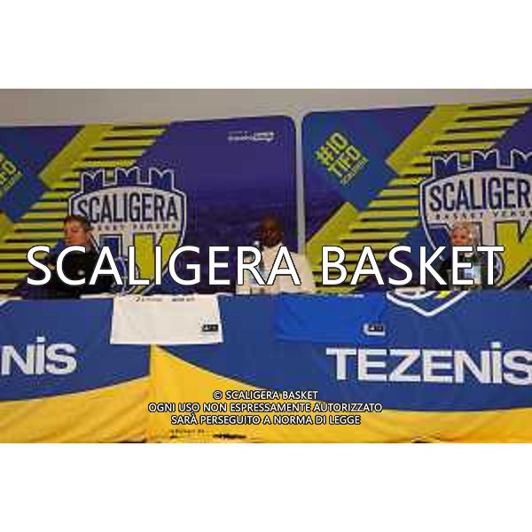 PRESENTAZIONE LIBRO SYLVESTER GRAY SCALIGERA BASKET