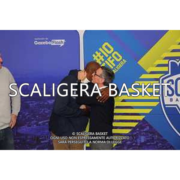 PRESENTAZIONE LIBRO SYLVESTER GRAY SCALIGERA BASKET