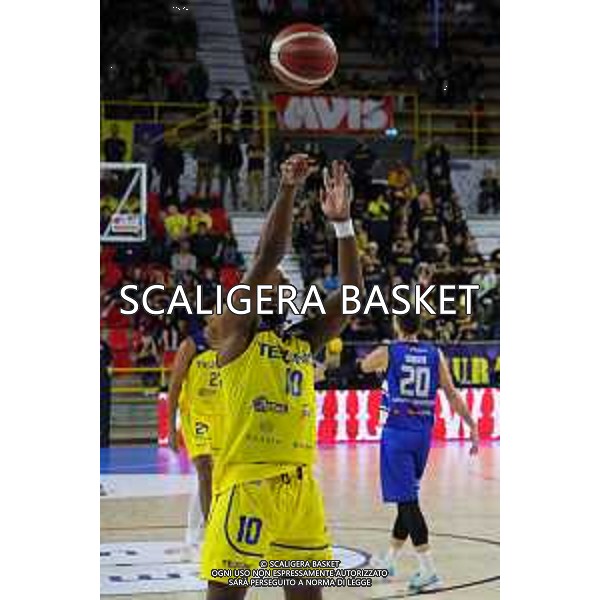Devoe Gabe, Tezenis Verona - Agribertocchi Orzinuovi. Basket Campionato A2 Campionato A2 Rosso AGSM Forum, Verona 22 December 2023. Ph Fotoexpress/Dado Grigolini