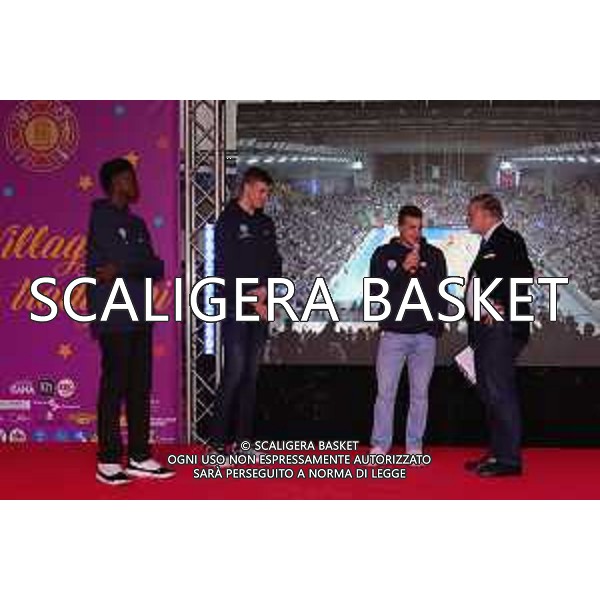 Villaggio delle tradizioni Carnevale 2024 Serata Gialloblu