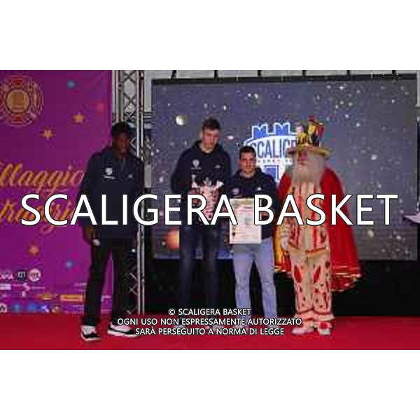 Villaggio delle tradizioni Carnevale 2024 Serata Gialloblu