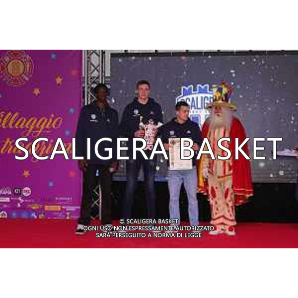 Villaggio delle tradizioni Carnevale 2024 Serata Gialloblu