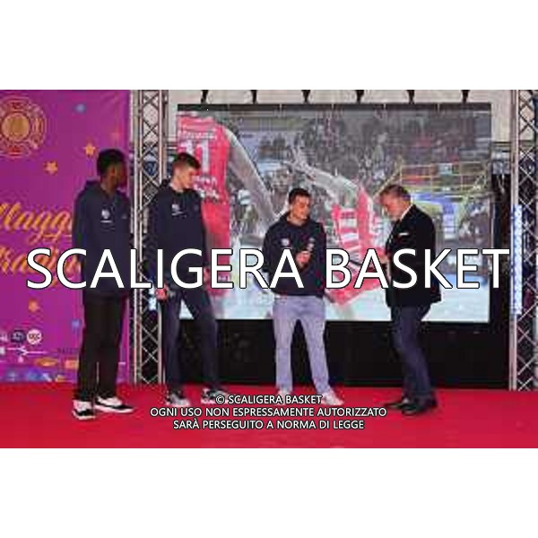 Villaggio delle tradizioni Carnevale 2024 Serata Gialloblu