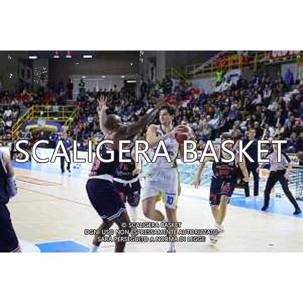 Campionato basket A2 Tezenis Verona Urania Milano