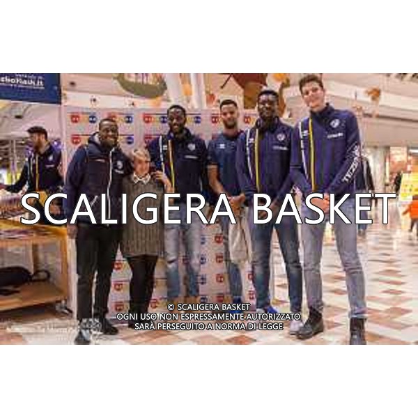 Giganti al Verona Uno