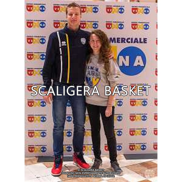 Giganti al Verona Uno