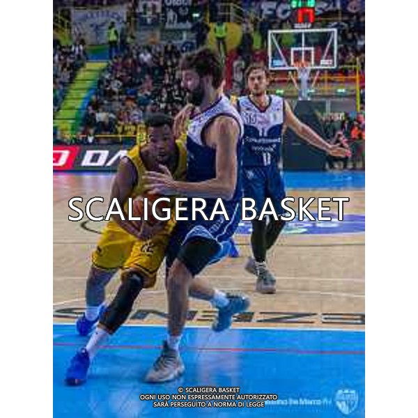 Tezenis Verona - Fortitudo Bologna