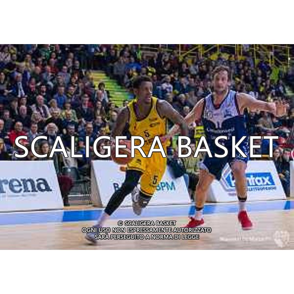 Tezenis Verona - Fortitudo Bologna
