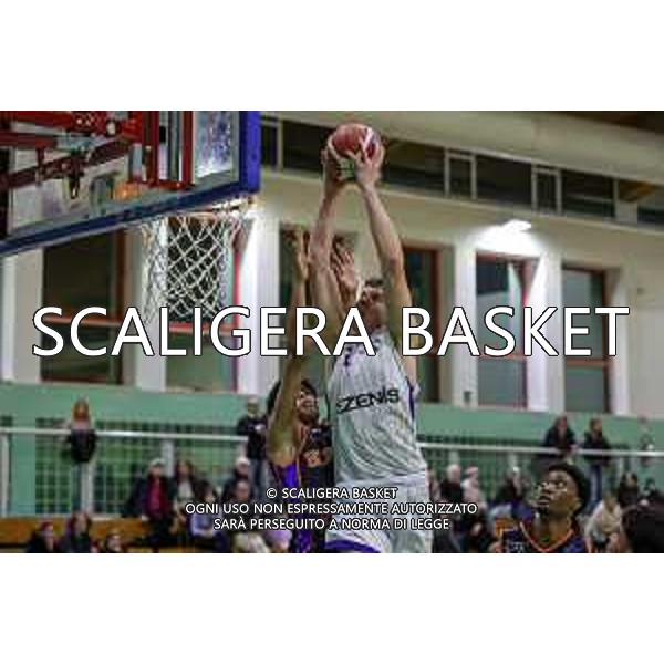 Dolomiti Energia Aquila Basket Trento - Napoli Basket Campionato LBA 2025/26 - 7a giornata Trento, 9/11/2025 Foto Sergio Mazza / Ciamillo-Castoria