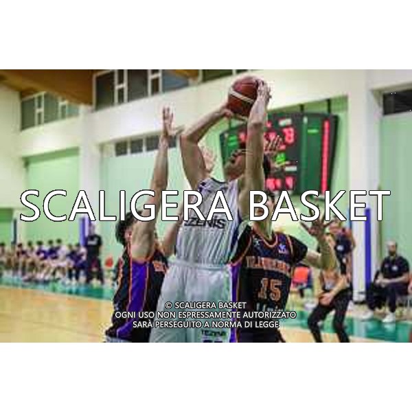 Dolomiti Energia Aquila Basket Trento - Napoli Basket Campionato LBA 2025/26 - 7a giornata Trento, 9/11/2025 Foto Sergio Mazza / Ciamillo-Castoria