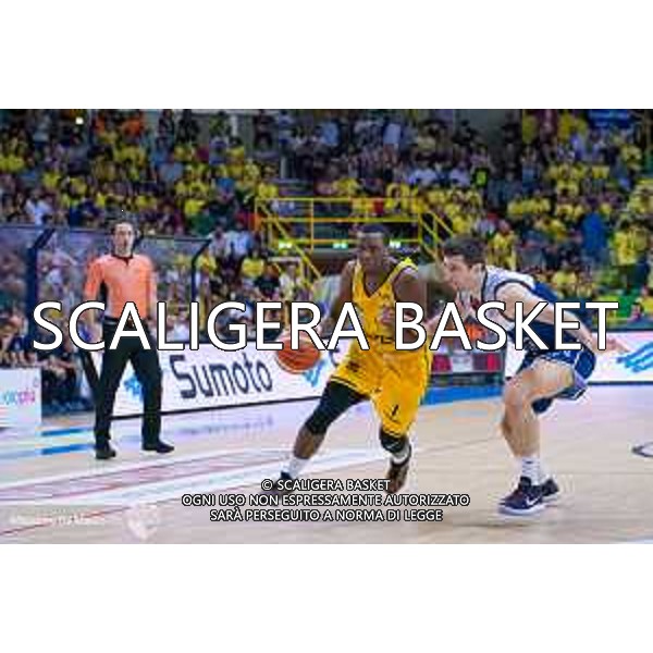 Playoff - Quarti Gara 3 - Tezenis Verona - Fortitudo Bologna