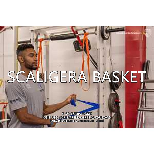 Sala Pesi