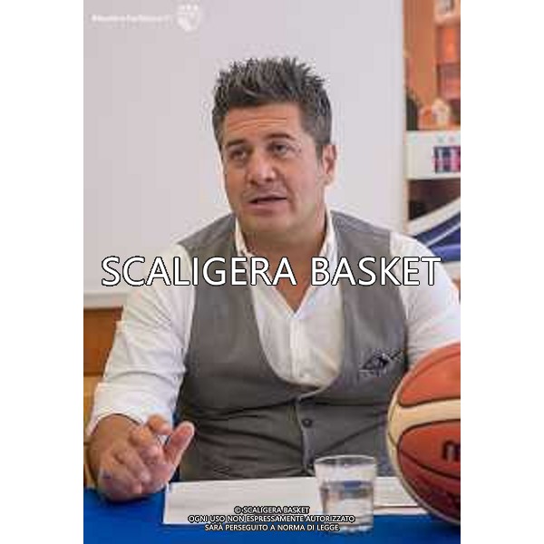 Presentazione Ferguson
