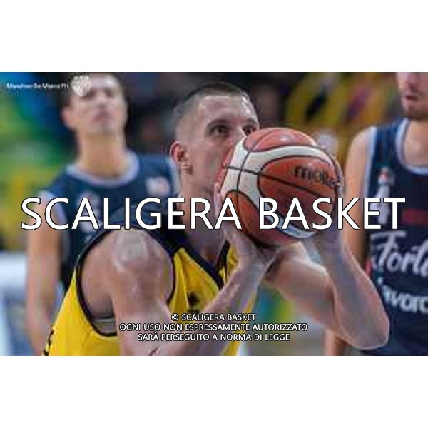 Tezenis Verona - Fortitudo Bologna