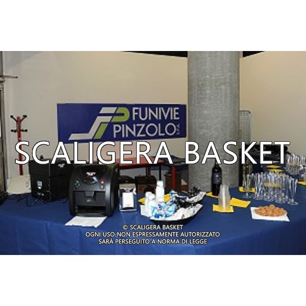 Saletta vip Stand Funivie Pinzolo