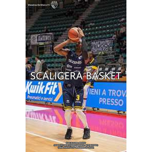 Fortitudo Bologna - Tezenis Verona