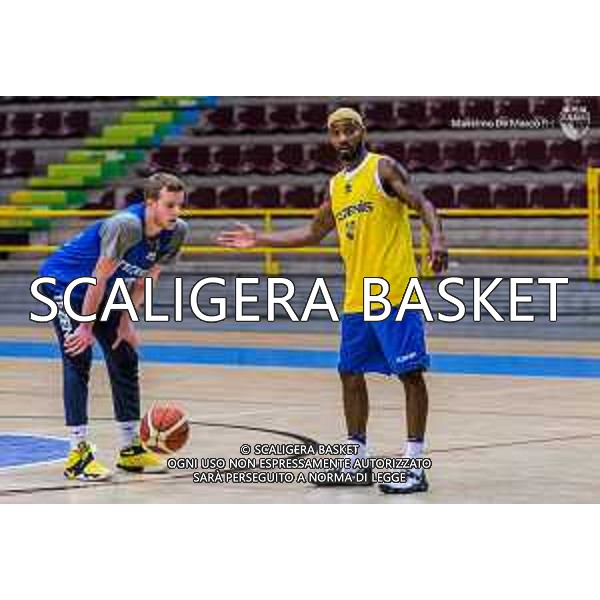 Primo allenamento Vujacic